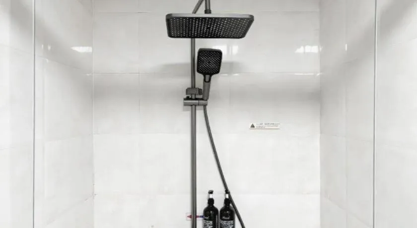 Shell Hotel Huaibei Jinying Plaza Long Distance Bus Station