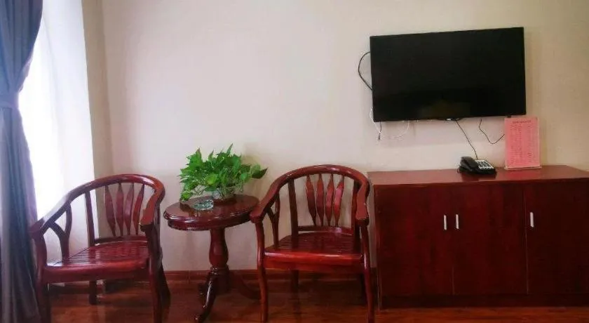 Shell Hotel Huainan Shou County Passenger Station Yaohai Grand Market