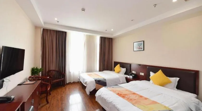 Bed in Shell Hotel Huainan Shou County Passenger Station Yaohai Grand Market