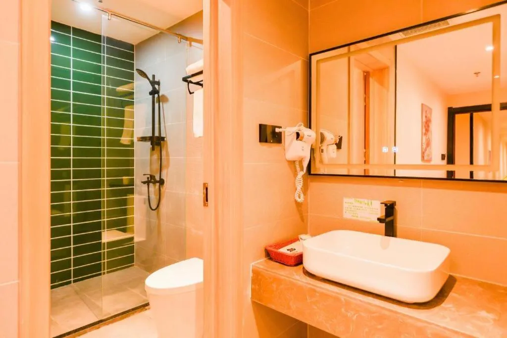 GreenTree Inn Express Lanzhou West Passenger Station Lanzhou Center