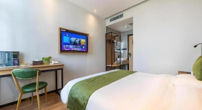 Bed in GreenTree Inn Express Lanzhou West Passenger Station Lanzhou Center