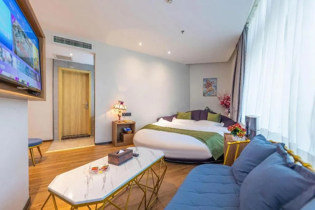 Bed in GreenTree Inn Express Lanzhou West Passenger Station Lanzhou Center