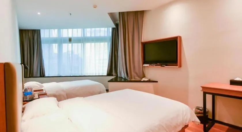 Bed in GreenTree Inn Express Lanzhou West Passenger Station Lanzhou Center