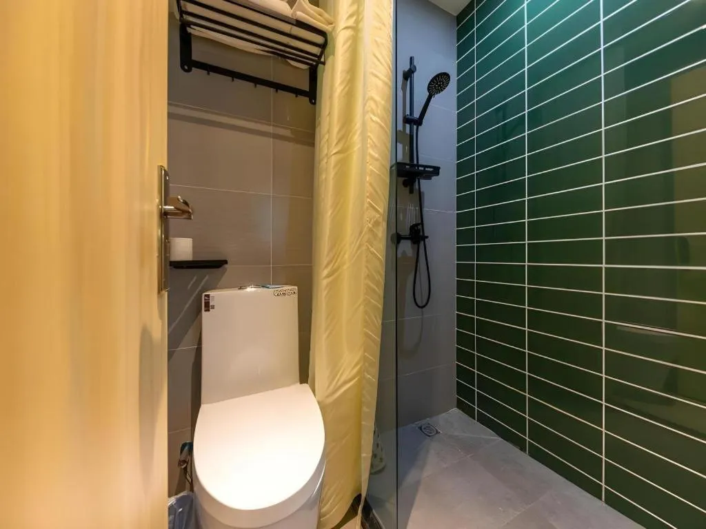 GreenTree Inn Express Lanzhou West Passenger Station Lanzhou Center