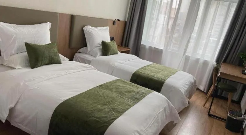Bed in GreenTree Inn Express Lanzhou West Passenger Station Lanzhou Center
