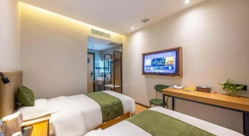 Bed in GreenTree Inn Express Lanzhou West Passenger Station Lanzhou Center