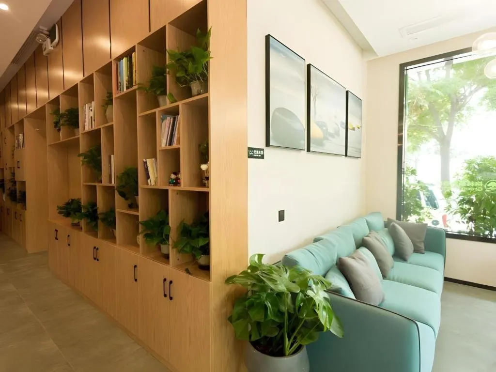 GreenTree Inn Express Henan Xinyang Huaibin County