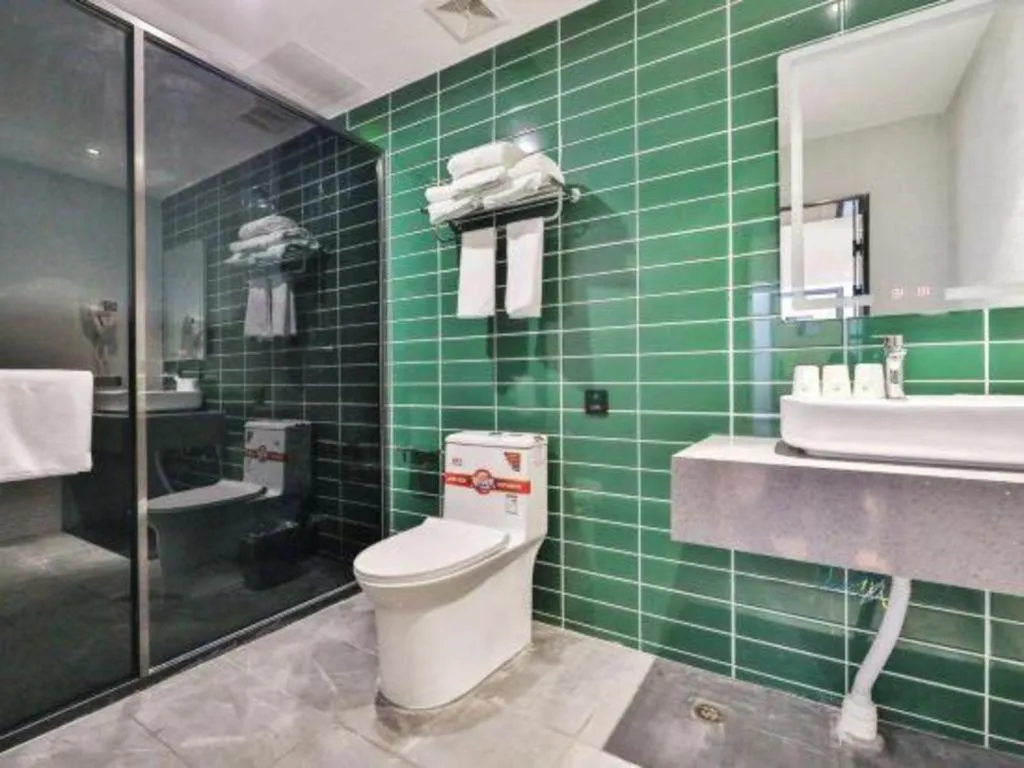 GreenTree Inn Express Beijing Dongcheng District Beixinqiao Metro Station Gui Street