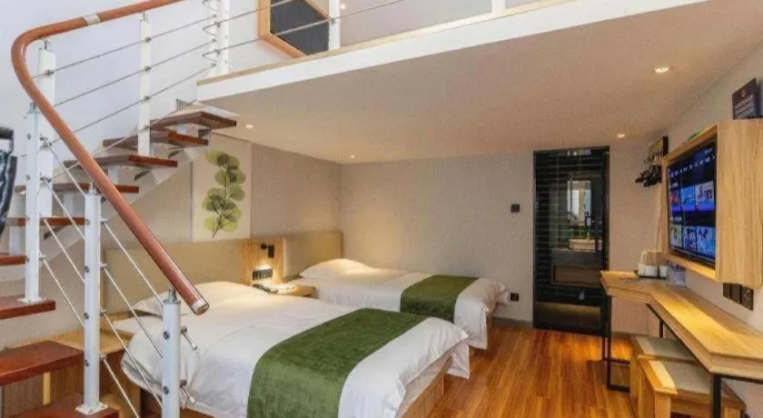 Bed in GreenTree Inn Express Beijing Dongcheng District Beixinqiao Metro Station Gui Street