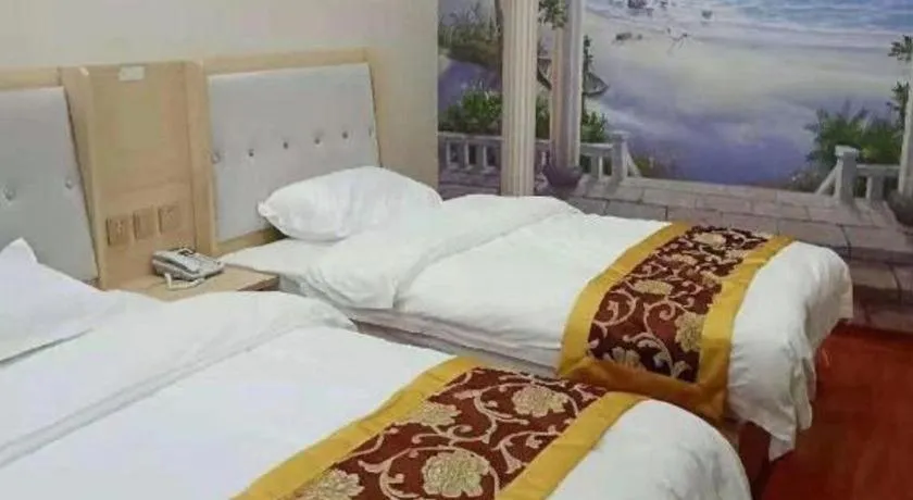 Bed in Super 8 Hotel Dingzhou Chongwen Street