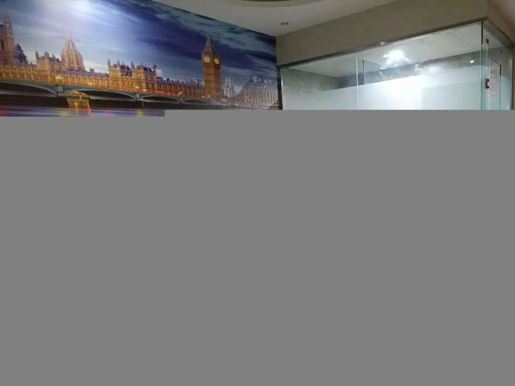 Super 8 Hotel Dingzhou Chongwen Street