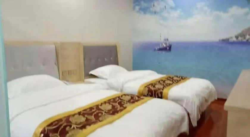 Bed in Super 8 Hotel Dingzhou Chongwen Street