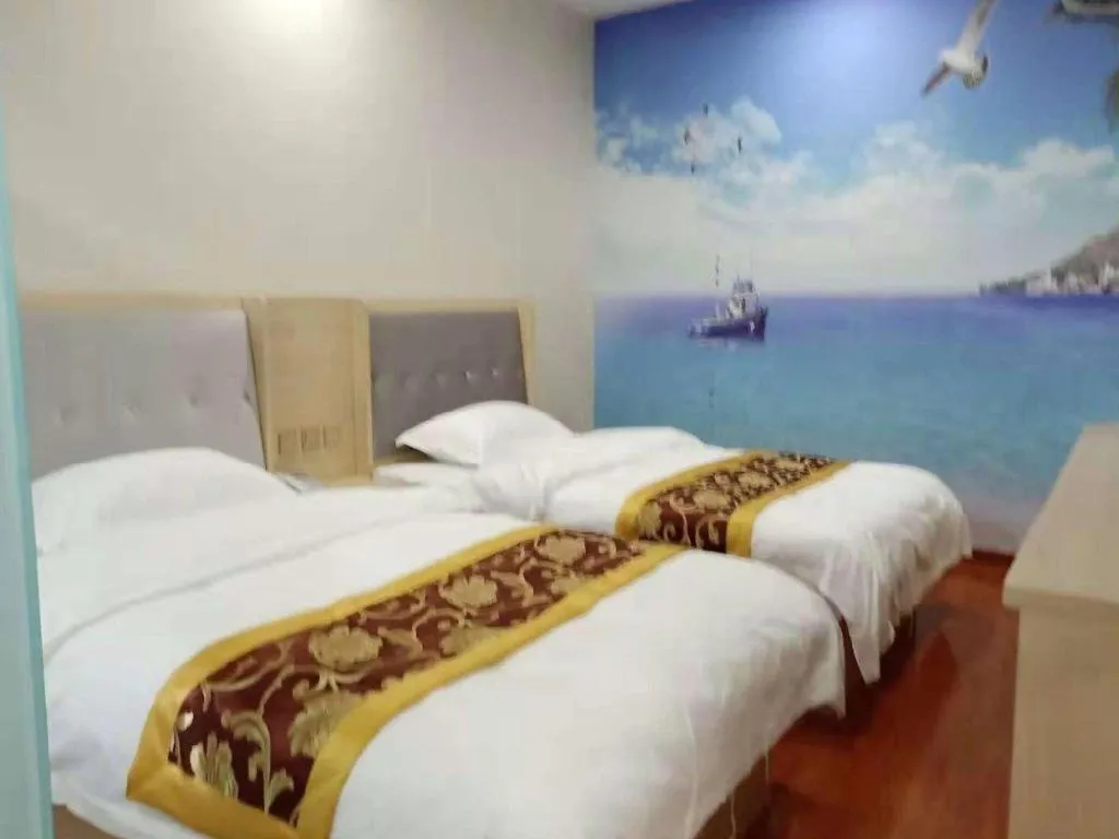 Bed in Super 8 Hotel Dingzhou Chongwen Street