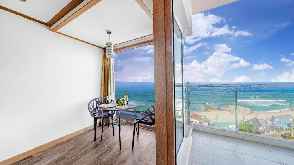 Gangneung Four Season Hotel and Pension