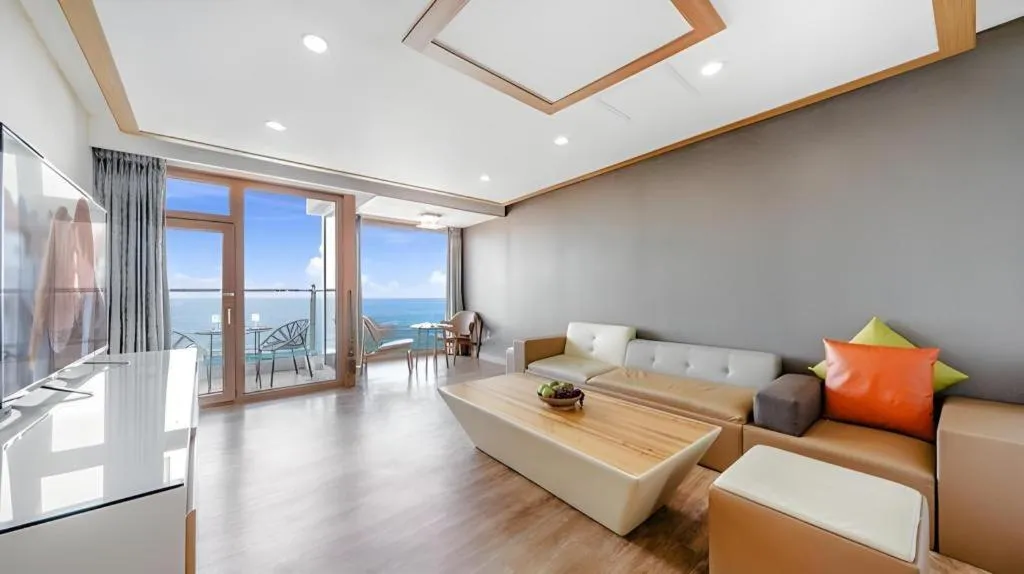 Gangneung Four Season Hotel and Pension