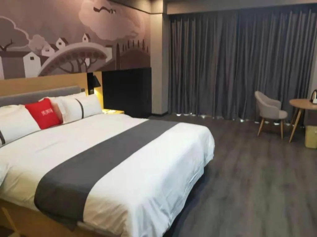 Bed in Thank Inn Jiangxi Nanchang Anyi County Fenghuangshan Industrial Park