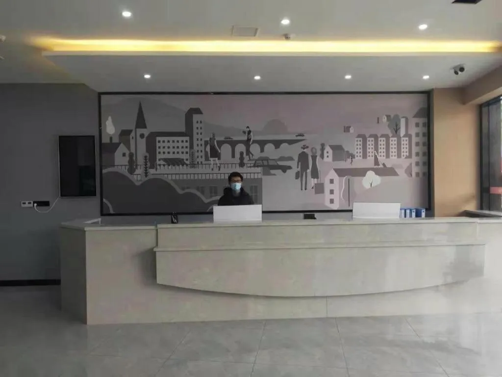 Thank Inn Jiangxi Nanchang Anyi County Fenghuangshan Industrial Park