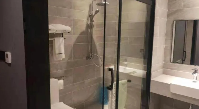 Thank Inn Jiangxi Nanchang Anyi County Fenghuangshan Industrial Park