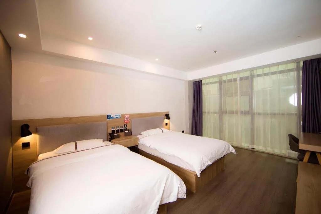 Bed in Thank Inn Jiangxi Nanchang Anyi County Fenghuangshan Industrial Park