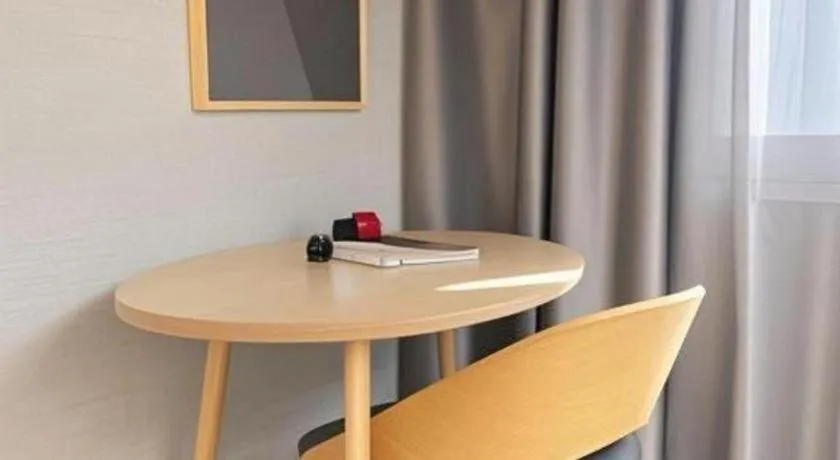 Thank Inn Guizhou Bijie Qianxi County High-Speed Railway Station