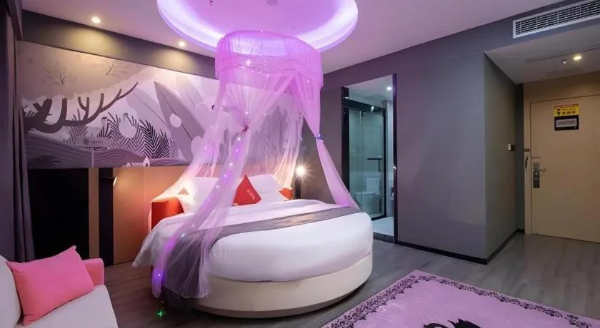 Bed in Thank Inn Guizhou Bijie Qianxi County High-Speed Railway Station