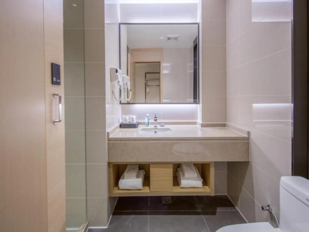 City Comfort Inn Wuzhou Xijiang Thrid Bridge