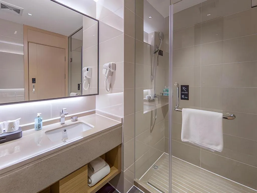 City Comfort Inn Wuzhou Xijiang Thrid Bridge