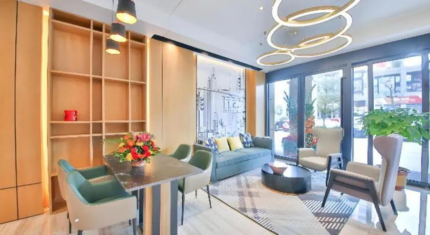 City Comfort Inn Yunfu Xinxing Juncheng Plaza