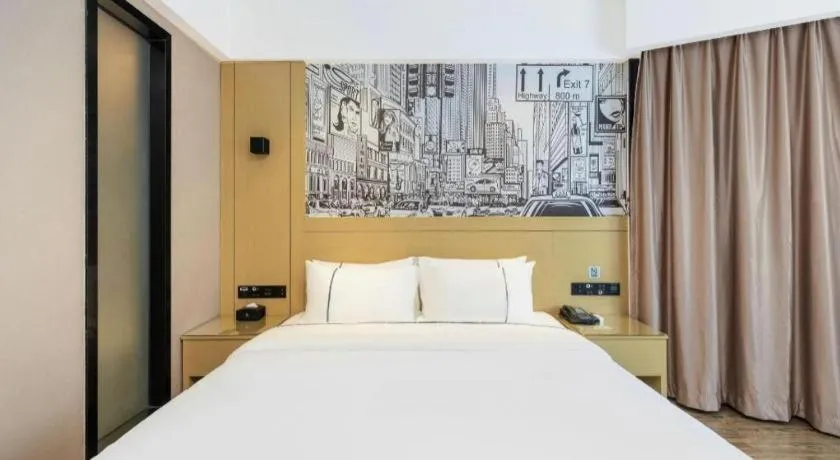 Bed in City Comfort Inn Yunfu Xinxing Juncheng Plaza