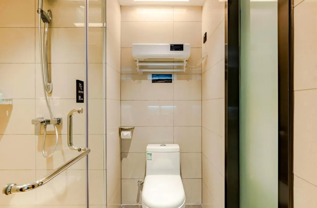 City Comfort Inn Yunfu Xinxing Juncheng Plaza