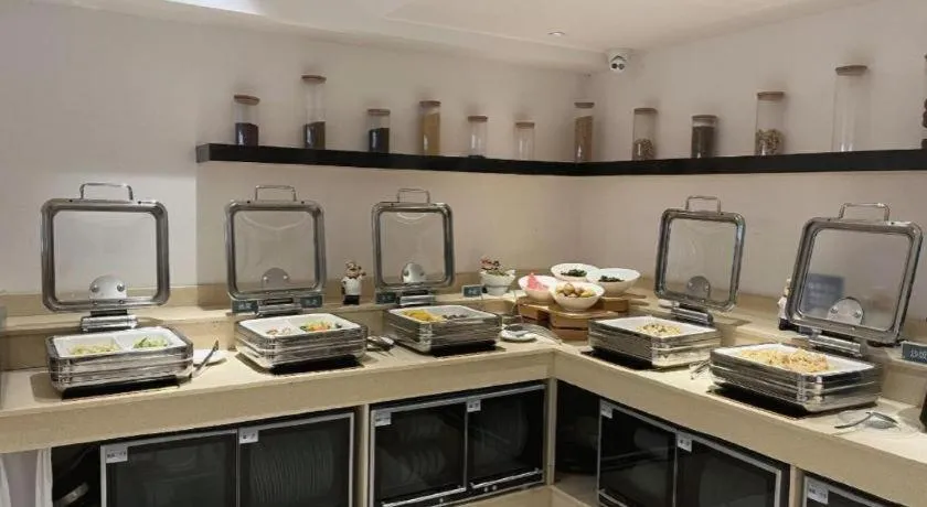 City Comfort Inn Yunfu Xinxing Juncheng Plaza