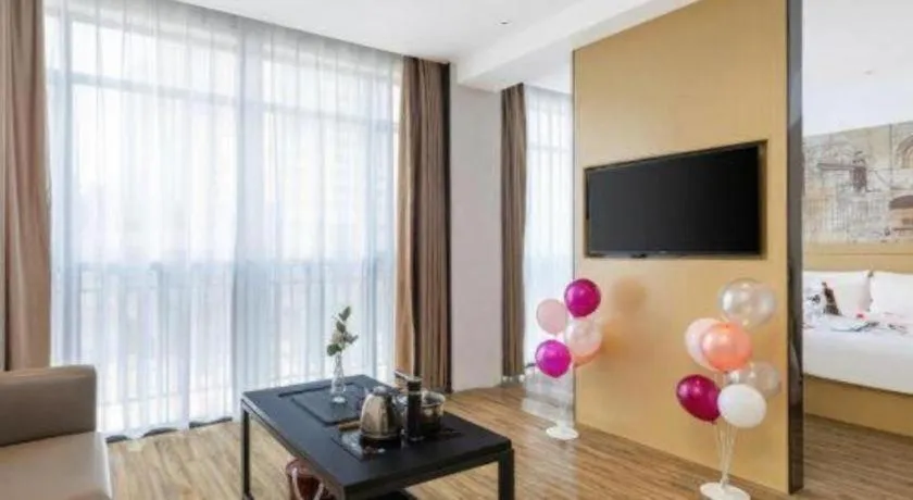 Bed in City Comfort Inn Yunfu Xinxing Juncheng Plaza