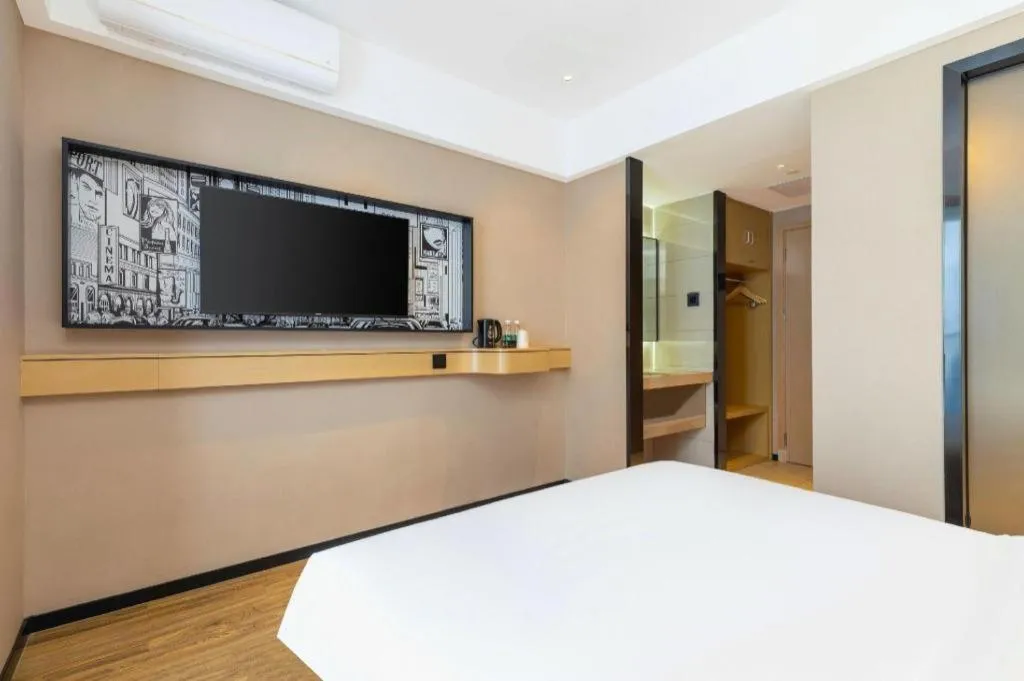 Bed in City Comfort Inn Yunfu Xinxing Juncheng Plaza