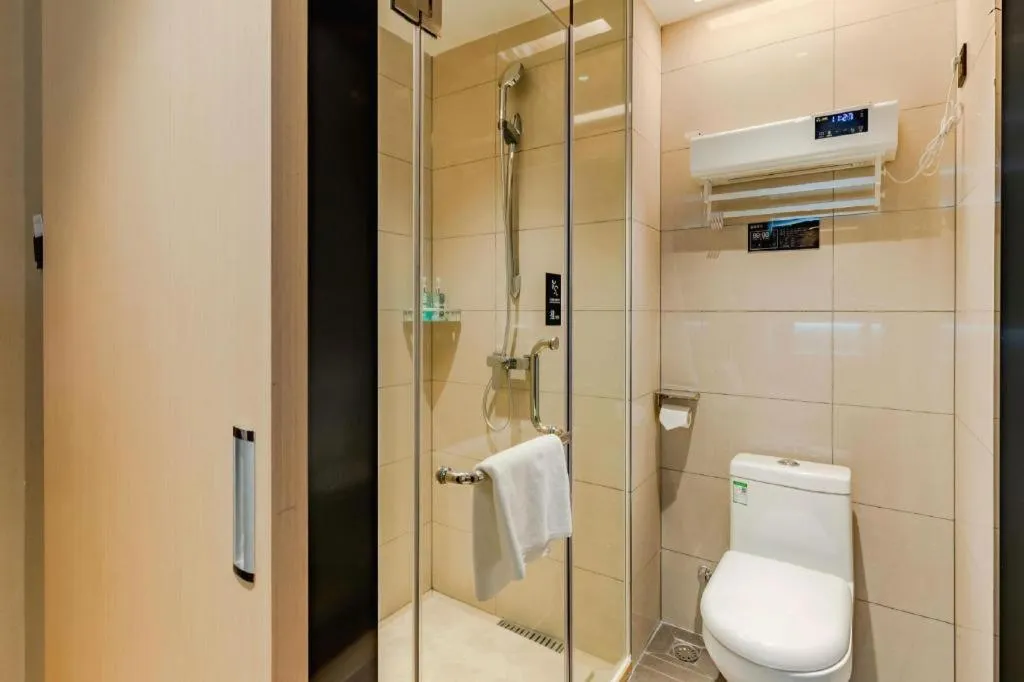 City Comfort Inn Yunfu Xinxing Juncheng Plaza