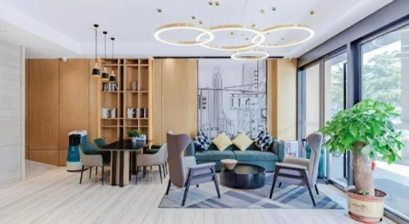 City Comfort Inn Yunfu Xinxing Juncheng Plaza