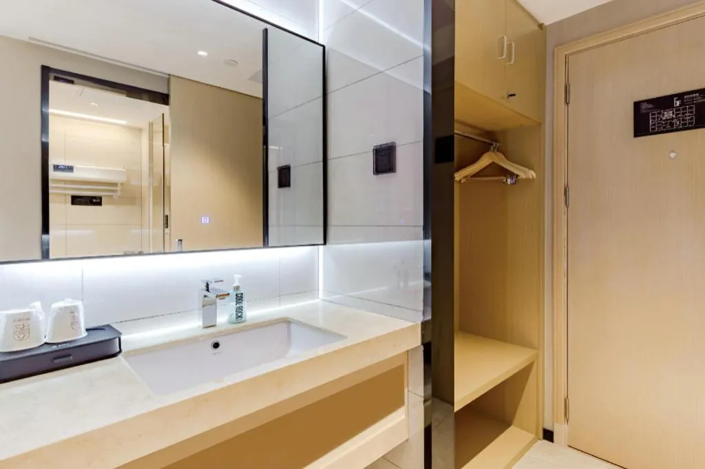 City Comfort Inn Yunfu Xinxing Juncheng Plaza