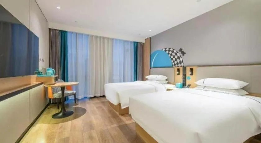 Bed in City Comfort Inn Qingyuan Longtang Light Rail Changlong