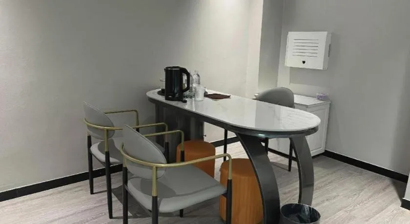 City Comfort Inn Qingyuan Longtang Light Rail Changlong