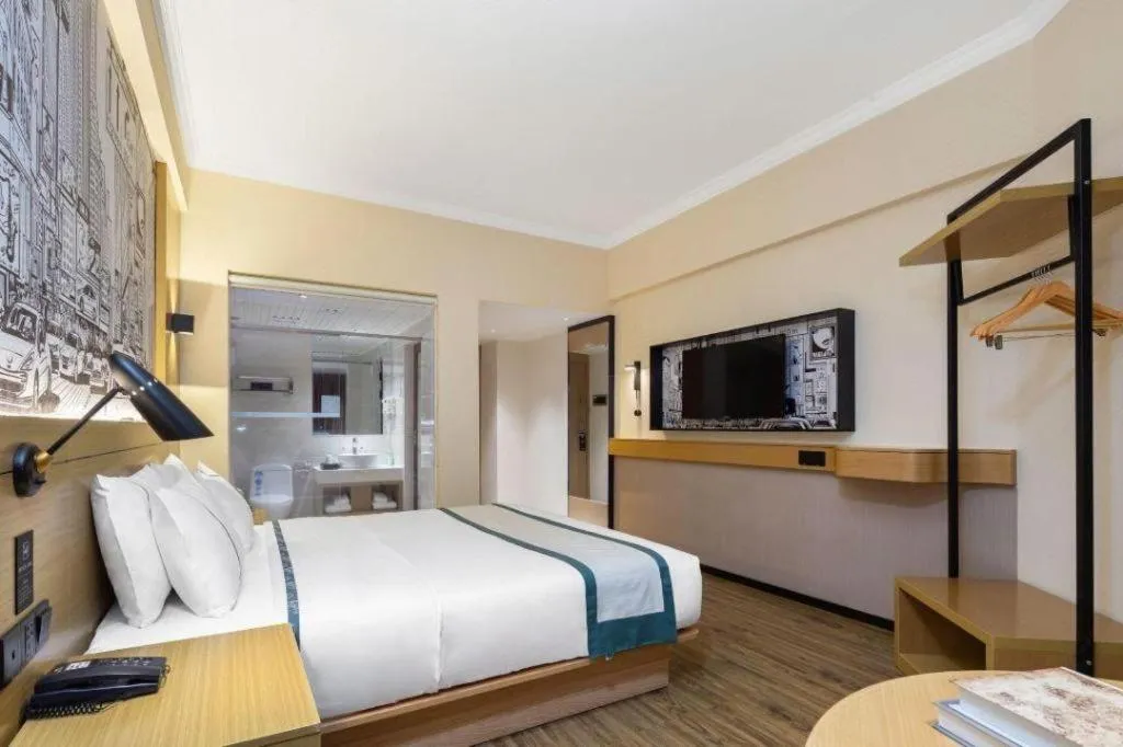 Bed in City Comfort Inn Qingyuan Longtang Light Rail Changlong