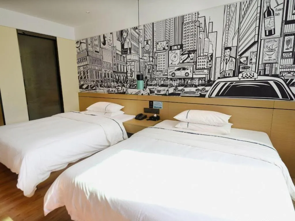 Bed in City Comfort Inn Qingyuan Longtang Light Rail Changlong