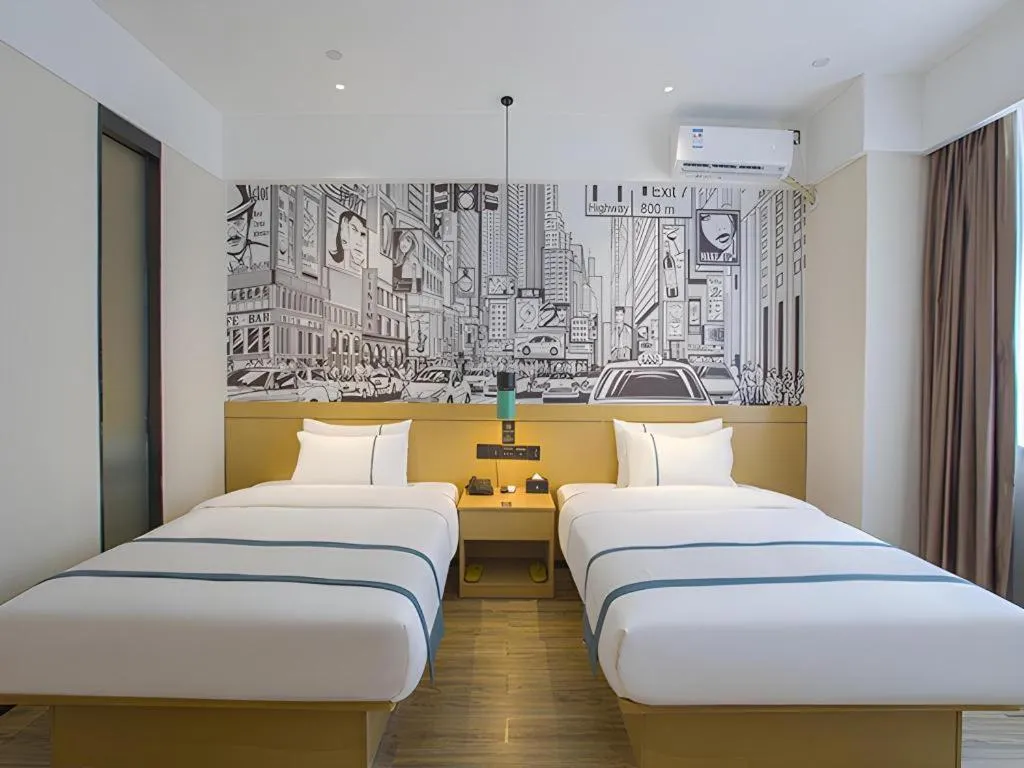 Bed in City Comfort Inn Nanning Huanan City