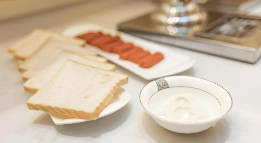 Borrman Hotel Yongzhou High Speed Railway Station