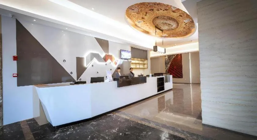 Borrman Hotel Yongzhou High Speed Railway Station