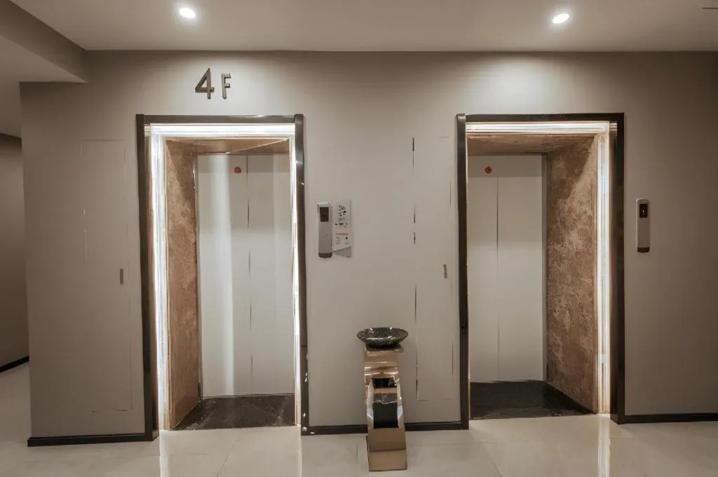 Borrman Hotel Yongzhou High Speed Railway Station