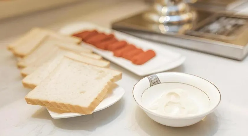 Borrman Hotel Yongzhou High Speed Railway Station