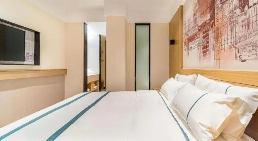 Bed in City Comfort Inn Qingyuan Yingde Heping North Road