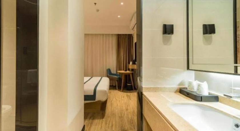 Bed in City Comfort Inn Qingyuan Yingde Heping North Road