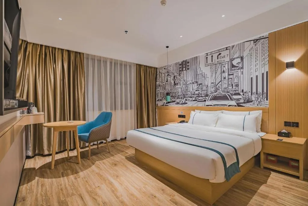 Bed in City Comfort Inn Hotel Dongguan Humen Pedestrian Street