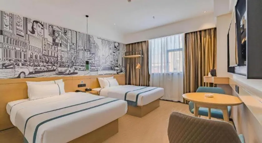 Bed in City Comfort Inn Hotel Dongguan Humen Pedestrian Street