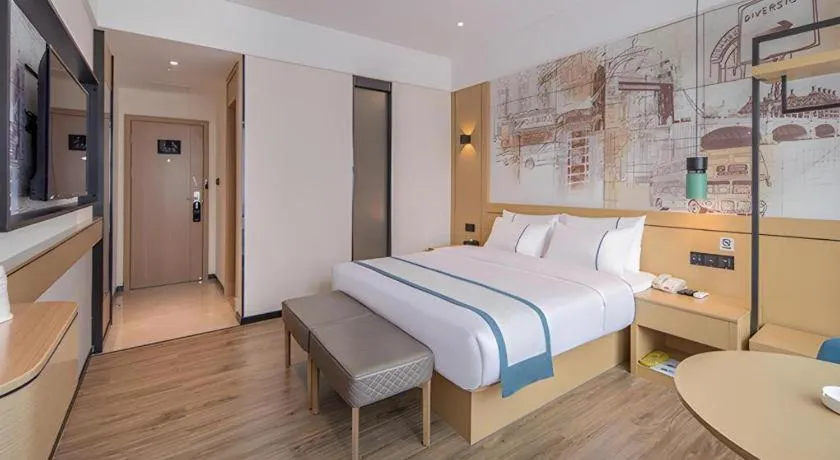 Bed in City Comfort Inn Fangchenggang Government Affairs Center